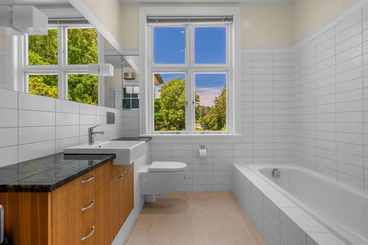 3979 West Coast Road Darfield_36