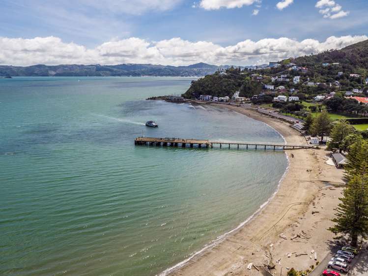 615a Marine Drive Days Bay_14