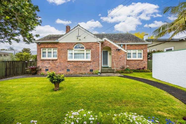 29 Aroha Avenue Sandringham_25