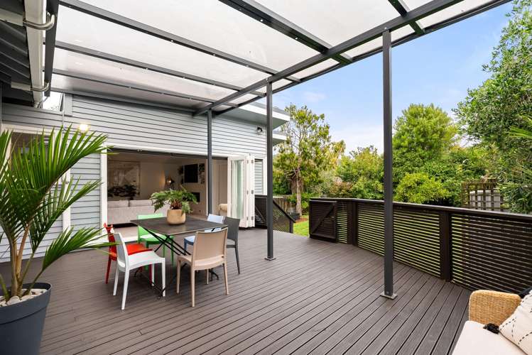 21 Chamberlain Road Karori_3