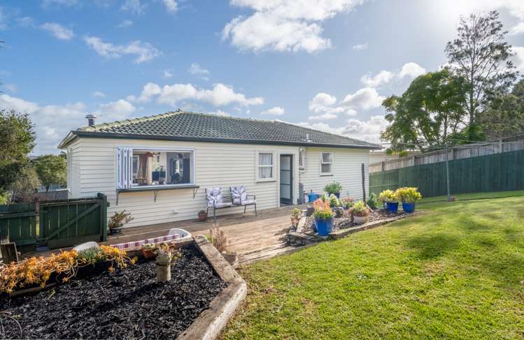 3 Pauline Place Bucklands Beach_13