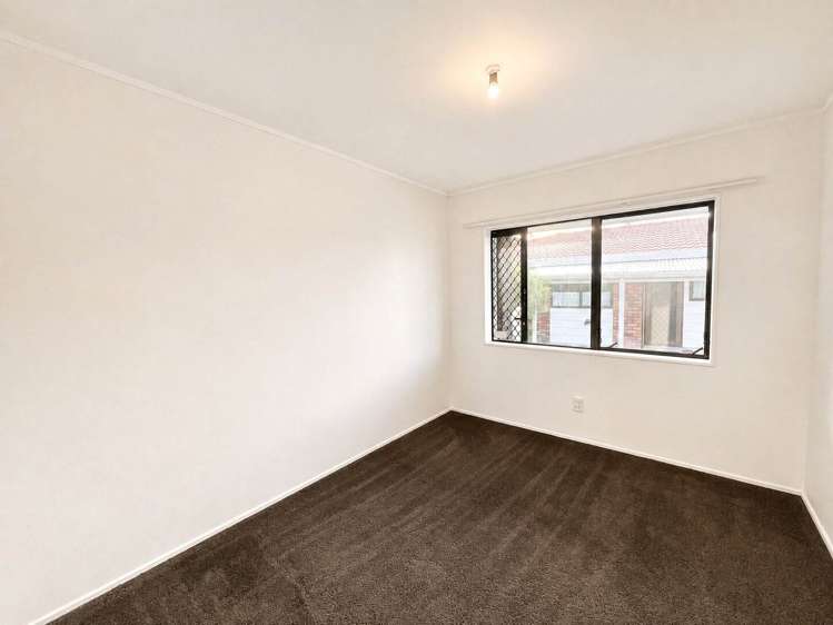 3/98 Roberts Road Te Atatu South_7