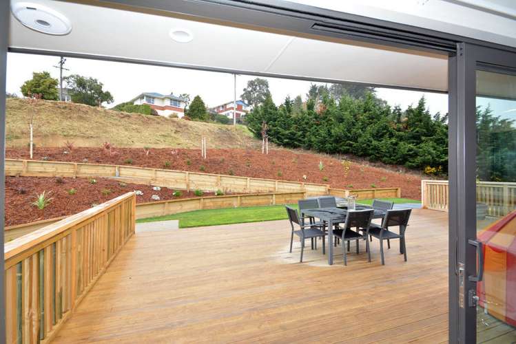 11 Thomson Street Green Island_19