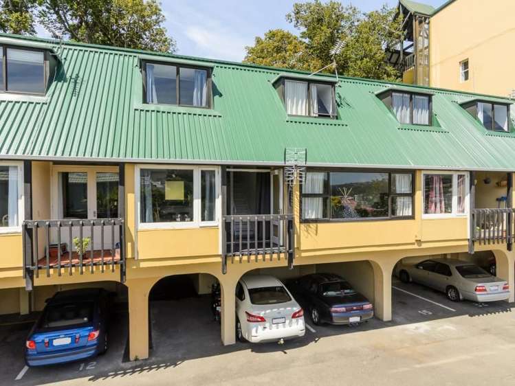 13/46 Hiropi Street Newtown_10