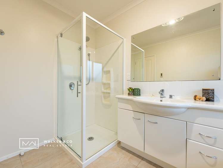 65 Percy Kinsman Crescent Riverstone Terraces_20