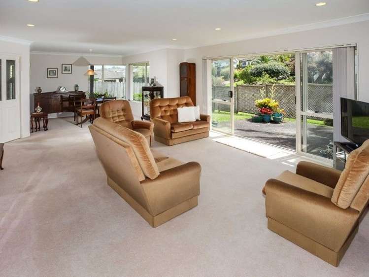 1/42 Stewart Gibson Place Manurewa_1