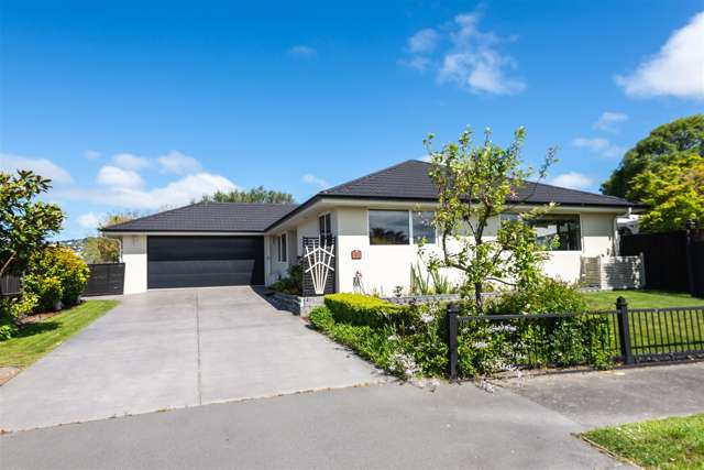 61 Kotuku Crescent Woolston_1