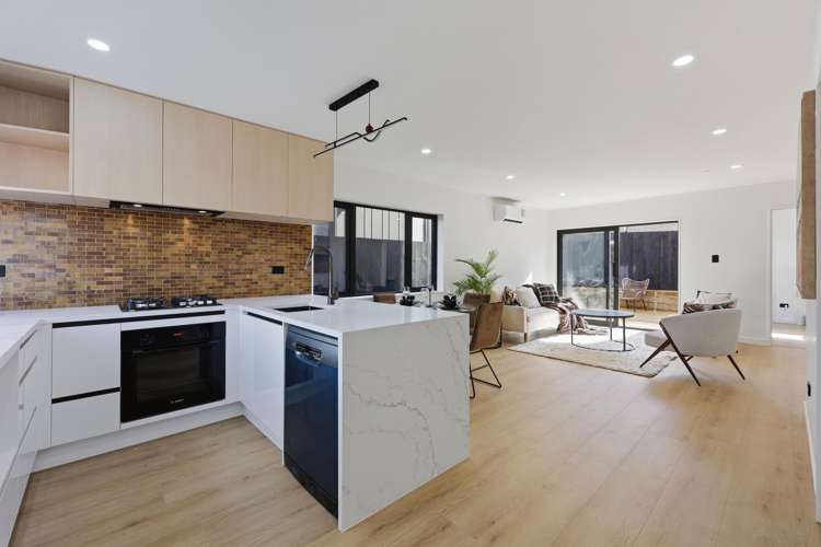 Lot 1&2/82 Botany Road_2