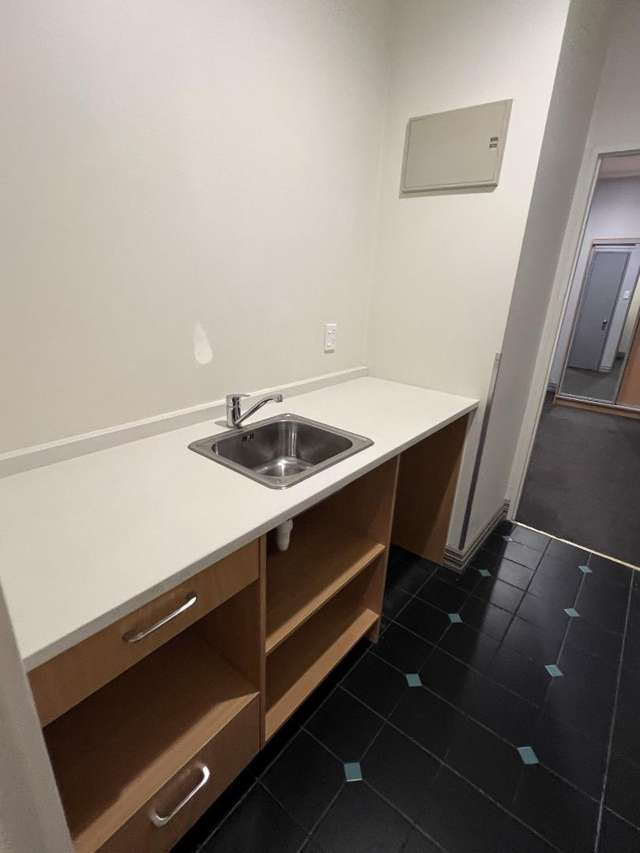 910/27 Victoria Street West City Centre_3