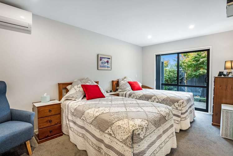 57 Sunline Avenue Lincoln_12