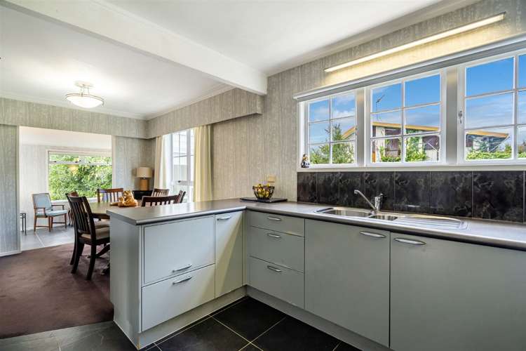 1/6 Mahuta Grove Northcote_10