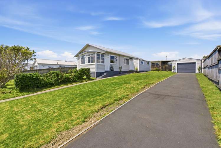 18 Hawtrey Terrace Johnsonville_18