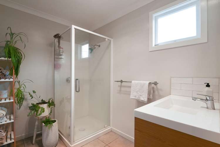 10 Wharepaina Crescent Springfield_11