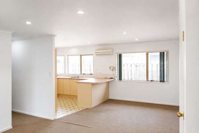 7c East Street Papakura_3