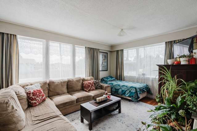 30 Pine Avenue Bader_2