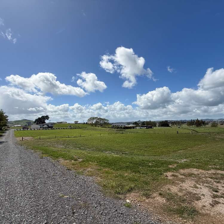 16 and 18 Tui Drive Waipukurau_8