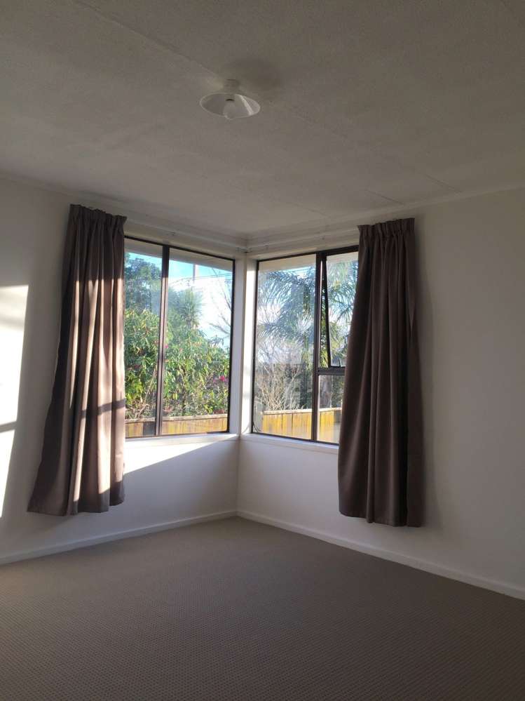 64 Commissariat Road Mount Wellington_6