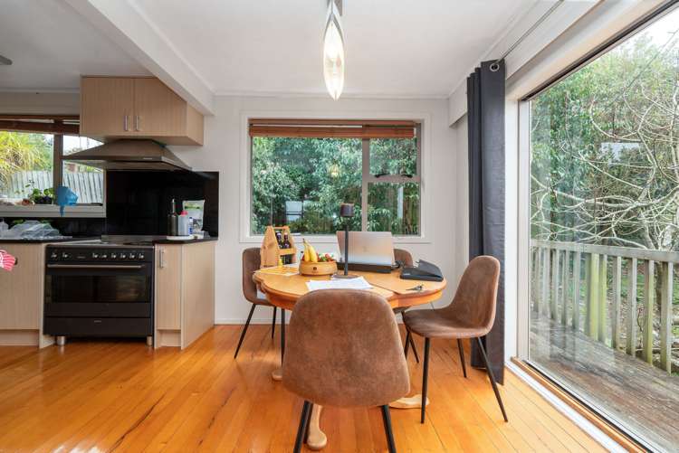 27 Parker Avenue New Lynn_7