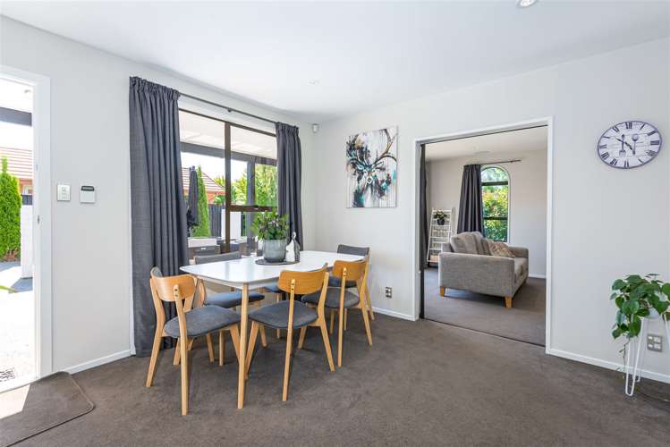 9 Wakelin Place Redwood_7