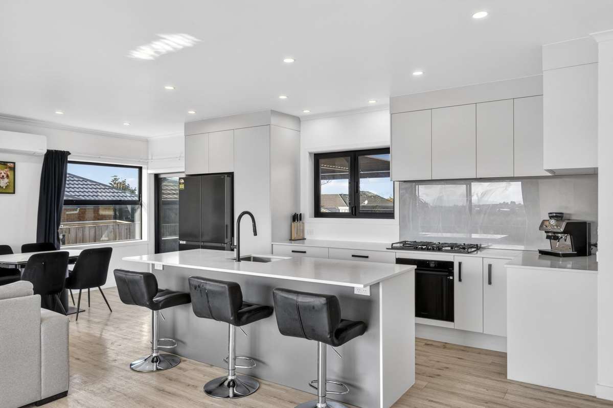 121 Baverstock Road_1