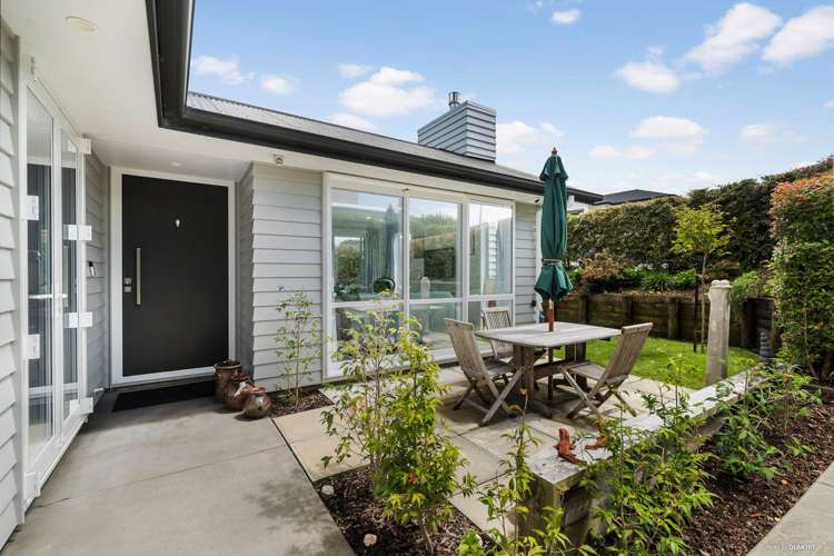 3 Ian Gordon Lane Orewa_3