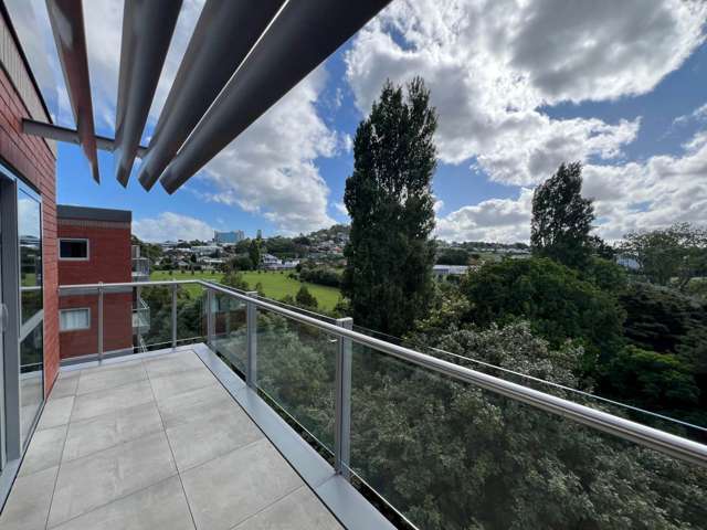 410/4 Wagener Place Mt Albert_3