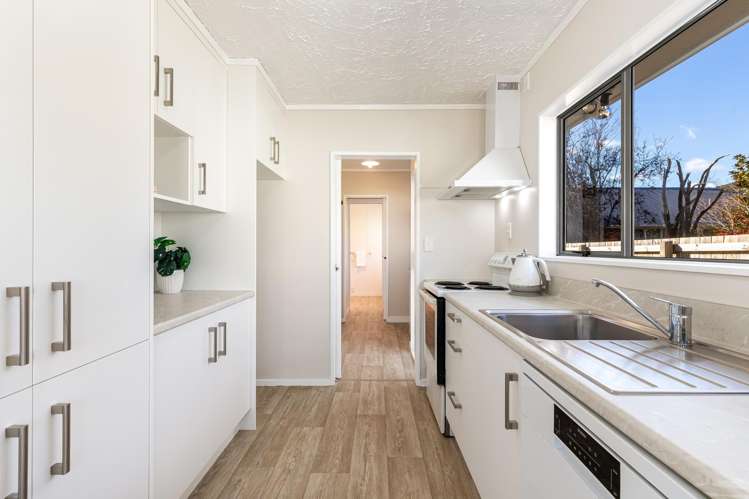 8A Rawhiti Street Stokes Valley_4