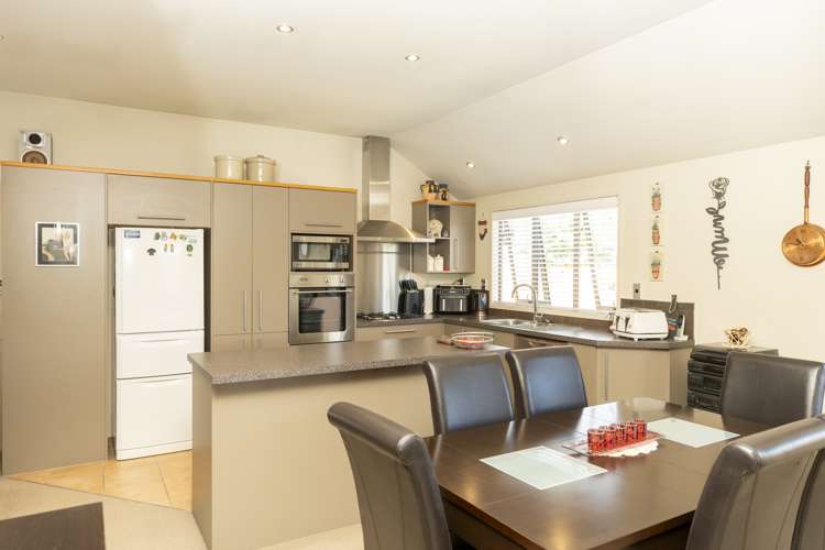 1211c Victoria Street Whitiora_9