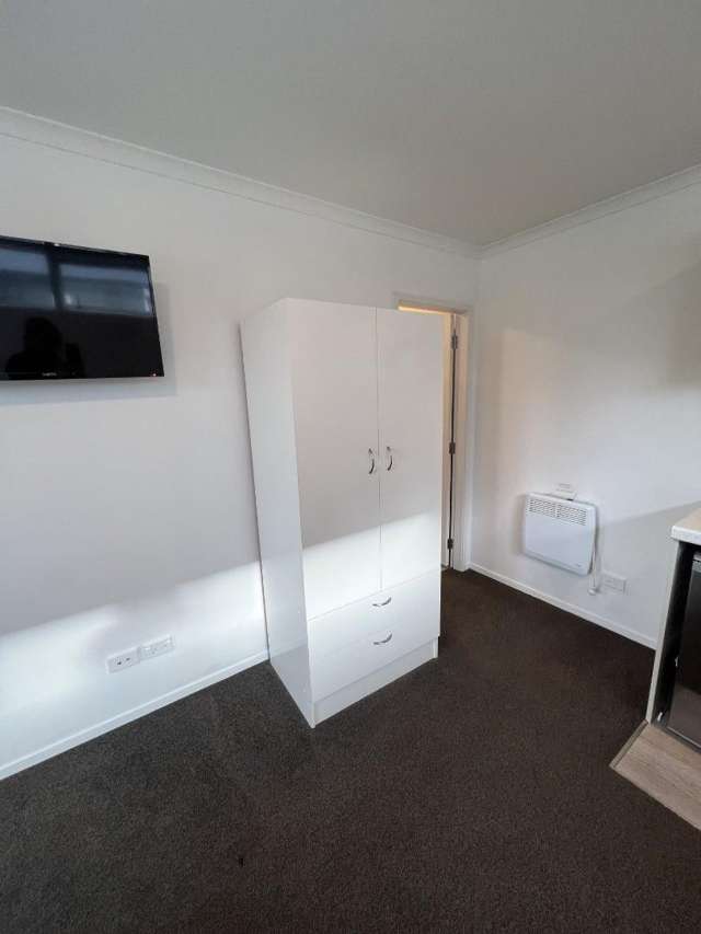 1/9 Greensboro Street Hamilton East_4