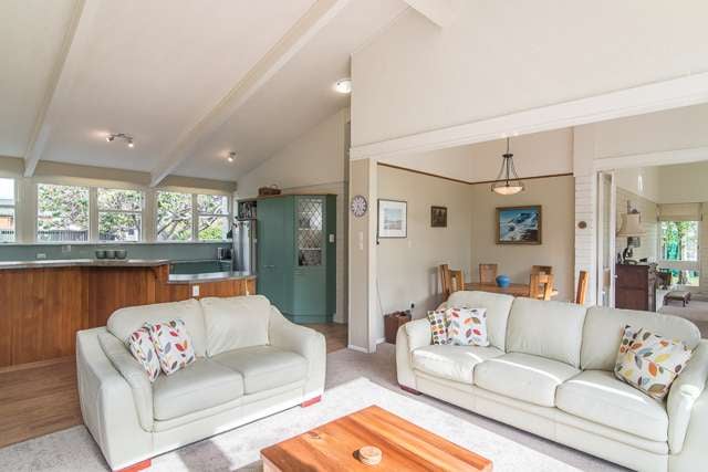 6 Park Road Paraparaumu Beach_4