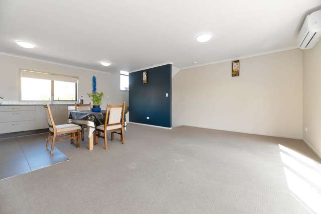 230/172 McLeod Road Te Atatu South_2