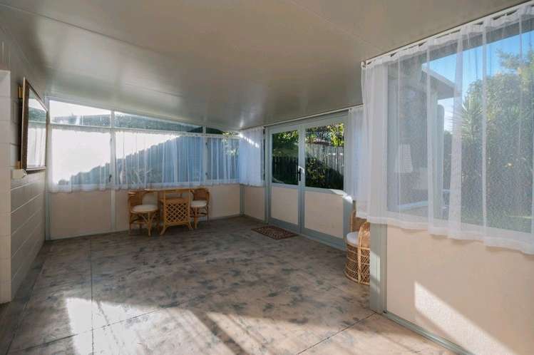 10 Bishoprick Crescent Te Puke_15