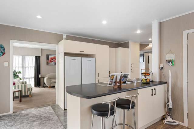 62 La Trobe Street Pakuranga Heights_3