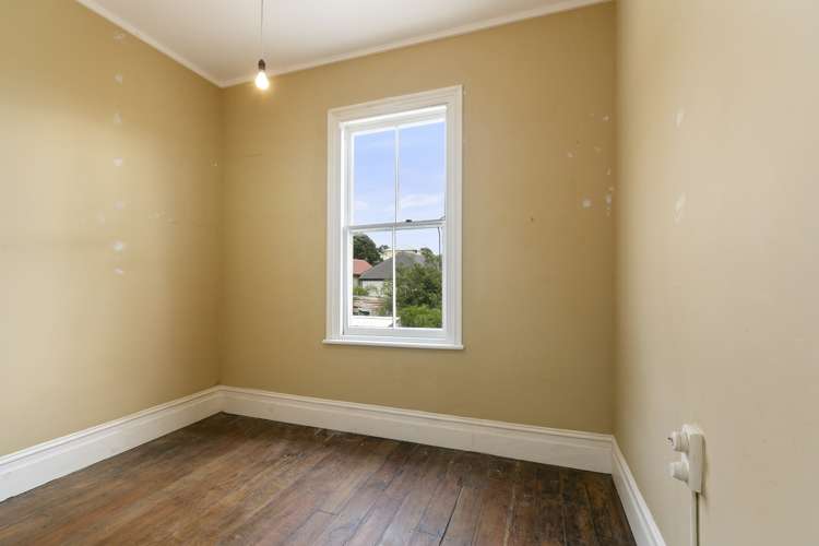 24 Hargreaves Street Mount Cook_18