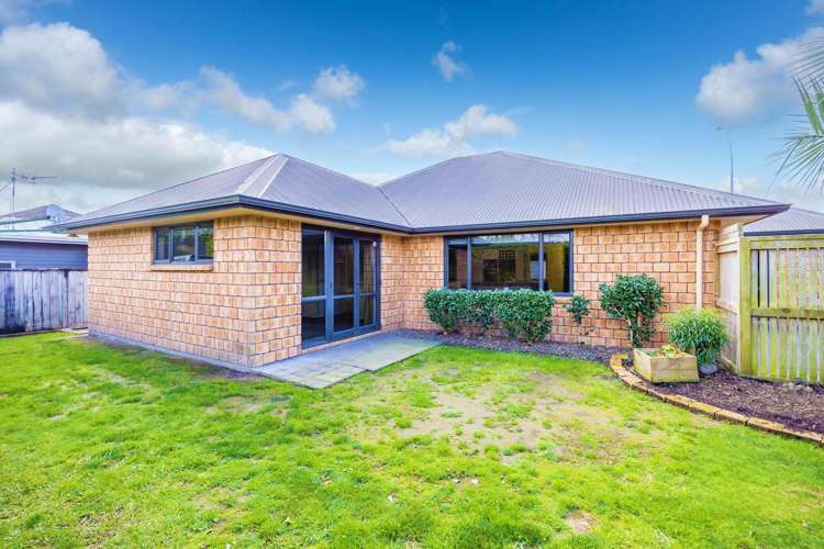 13 Thomas Road Huntington_28