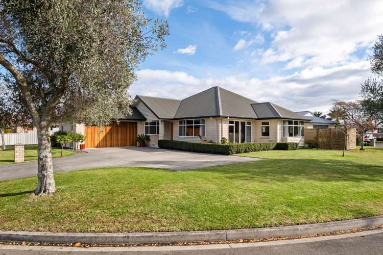 19 Pohutukawa Grove Lytton West_0