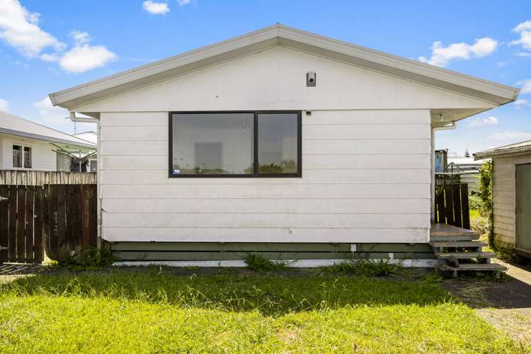 2/3 Pembrook Street Papakura_5