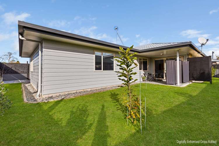 8 Donegal Place Katikati_0