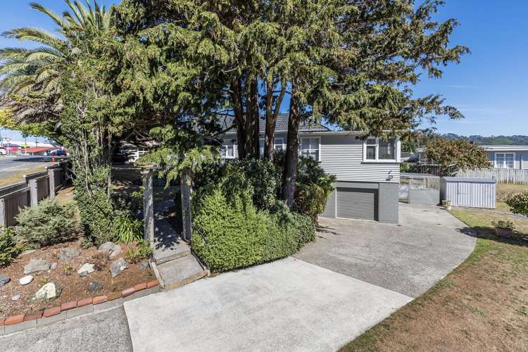 5 Champion Street Porirua East_21