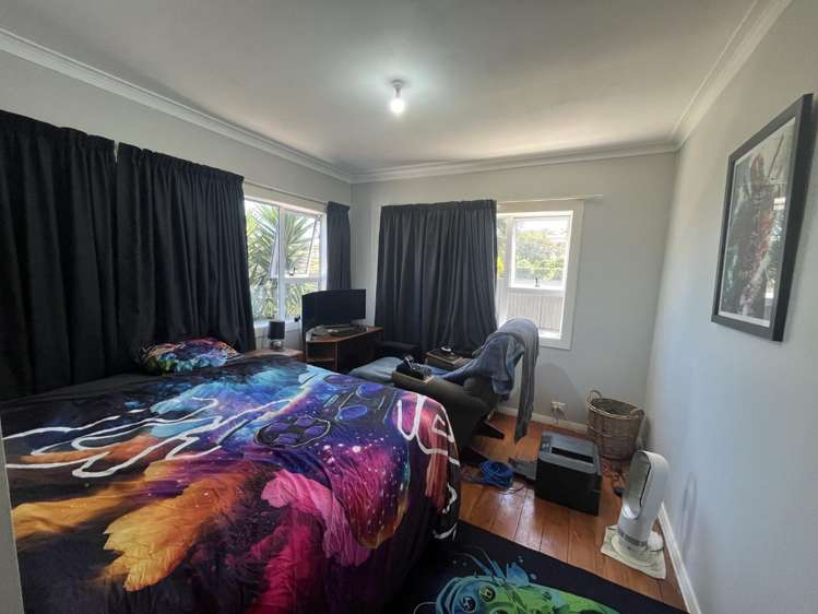 2 Clifford Street Hawera_10