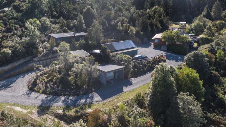 166B Seaton Valley Road_0
