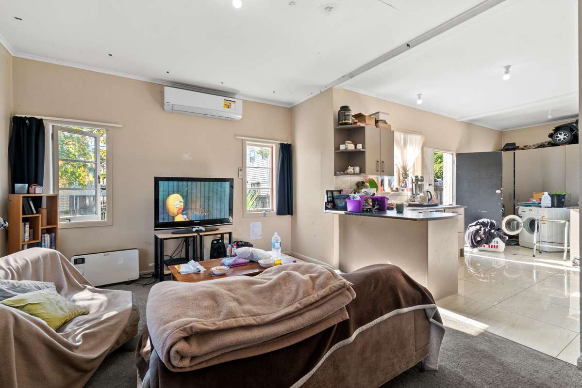 1/3 James Road_2