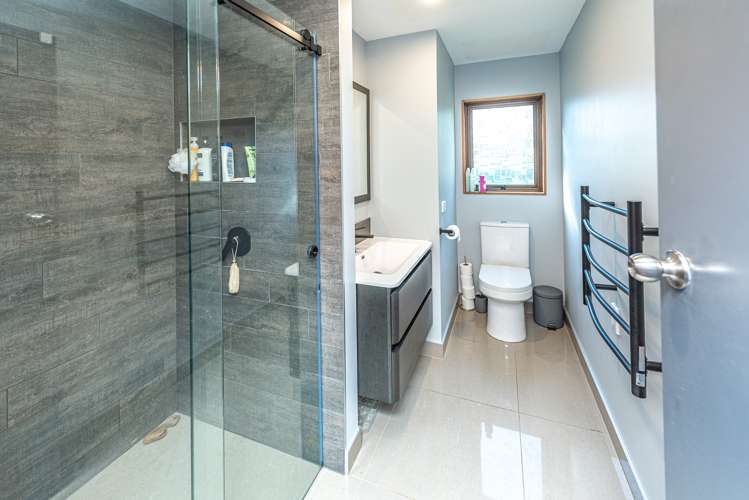 1a East Way Durie Hill_15