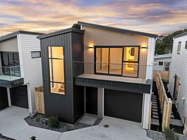 2/ 16 Madison Place Forrest Hill_4