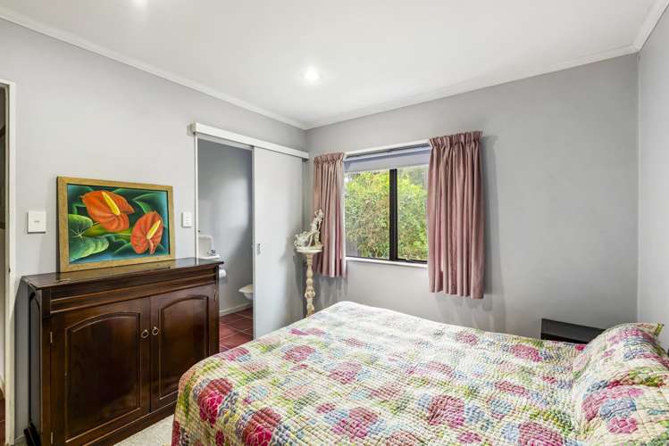 28 Cedar Drive Paraparaumu Beach_9