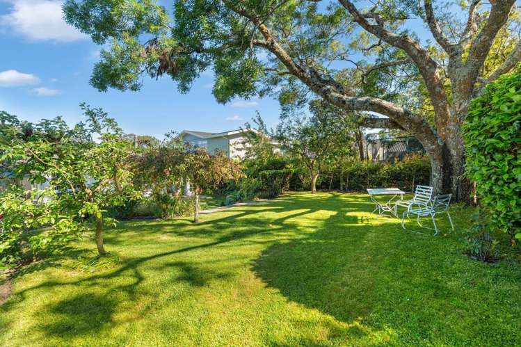 94 Titoki Street Lansdowne_25