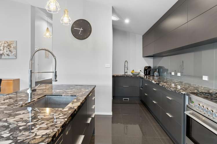 19 Blackmore Drive Lynmore_4