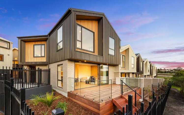 98 Walker Road Point Chevalier_17