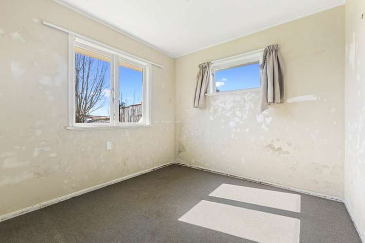 8 Kirton Crescent Manurewa_10