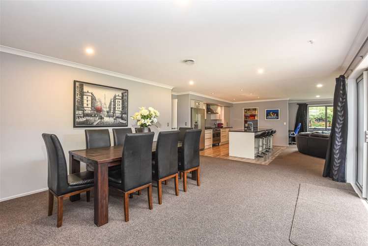 37 Mariposa Crescent Aidanfield_9